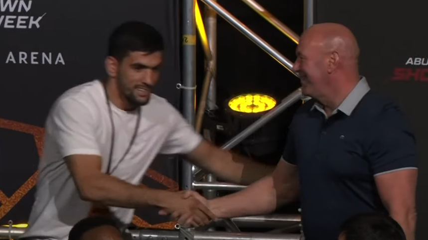 Fã invadiu coletiva e pediu chance para Dana White no UFC