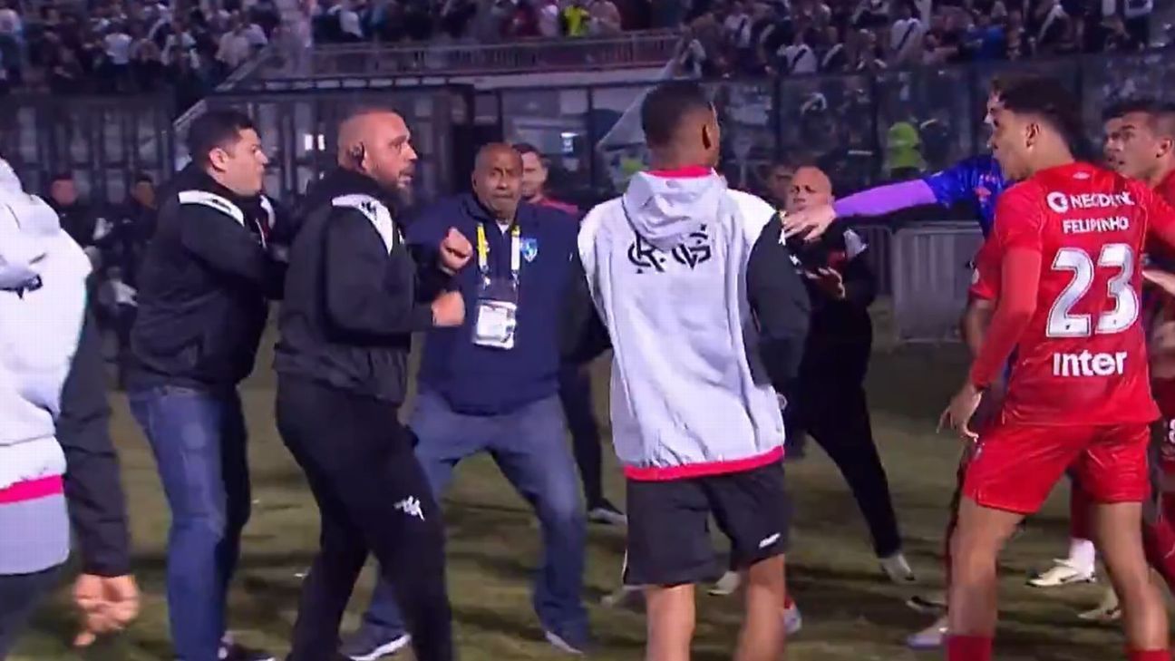 Confusão entre jogadores e segurança