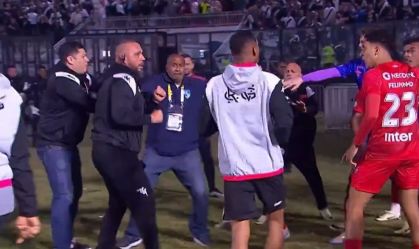 Confusão entre jogadores e segurança