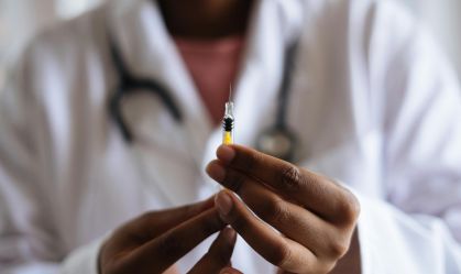 Vacina contra malária desenvolvida na USP poderá ser testada em breve