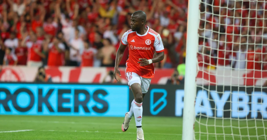 Valencia iniciou recuperação como artilheiro do Internacional