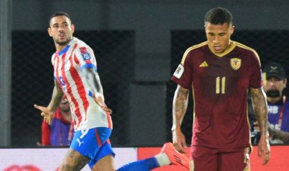 Paraguai vence de virada a Venezuela