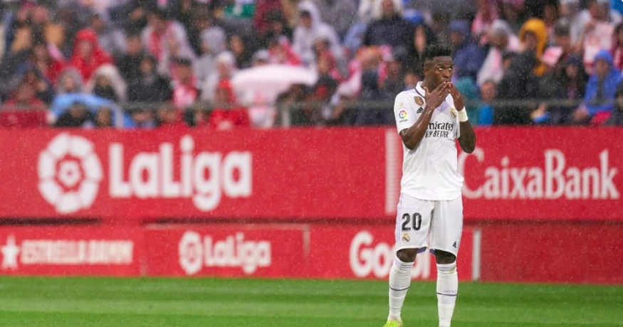 Vini Jr. em partida de LaLiga