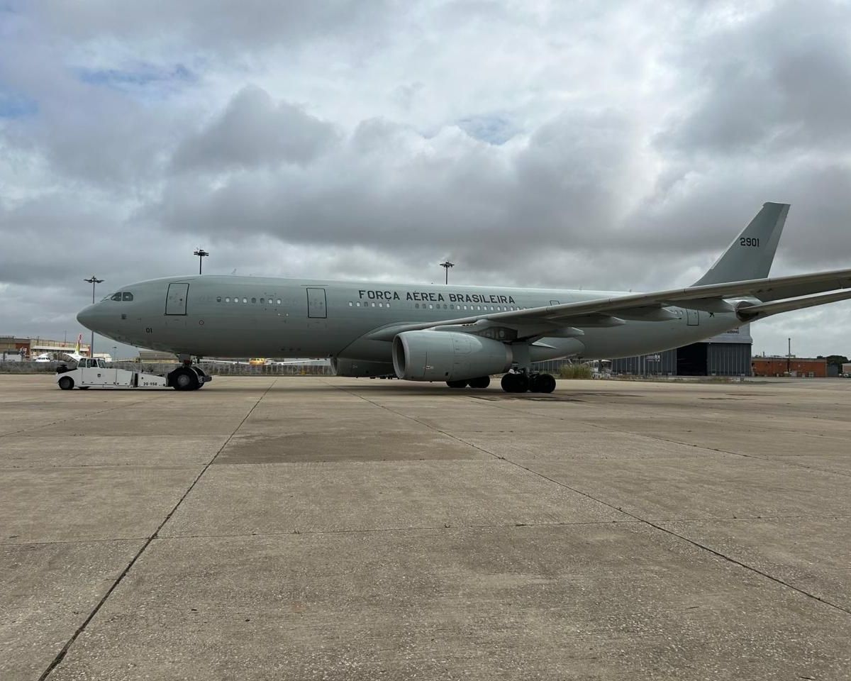 Veja como é o KC-30, avião que vai levar Lula ao Japão e Vietnã | CNN Brasil