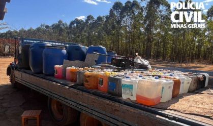 Polícia apreende 5 mil litros de combustíveis armazenados de forma irregular em MG