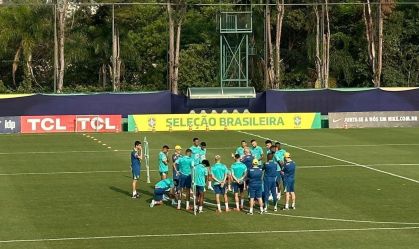 Dorival Jr comanda treino na Academia de Futebol, CT do Palmeiras, em São Paulo