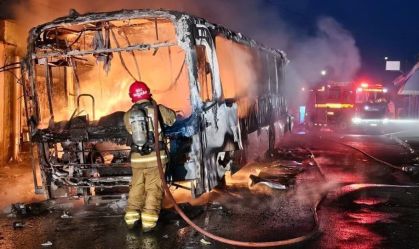 ônibus incendiado