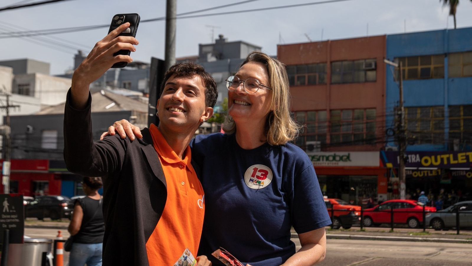 Maria do Rosário durante campanha nesta segunda (14) • Alegria González/Campanha Maria do Rosário
