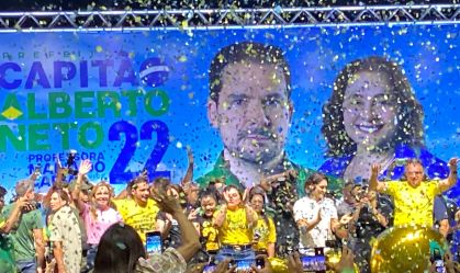 Direita racha em Manaus, e candidatos se apoiam em Bolsonaro na reta final