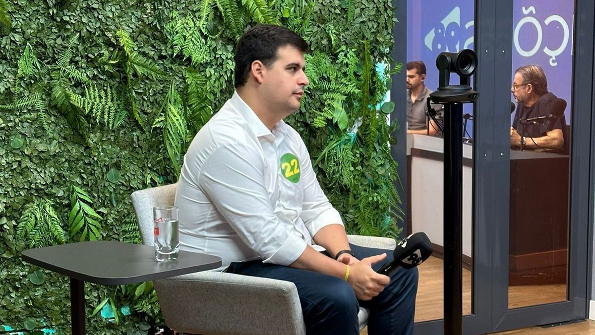 Engler durante agenda de campanha nesta quarta (16) • Divulgação/Campanha Bruno Engler