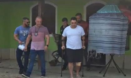 Momento em que Luiz Cicatriz é preso em Maricá (RJ)