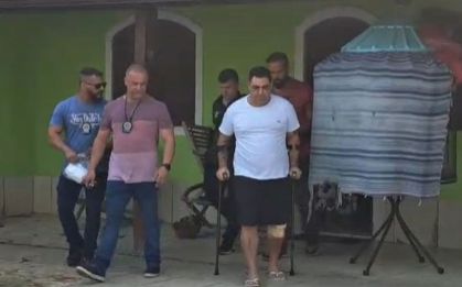 Momento em que Luiz Cicatriz é preso em Maricá (RJ)