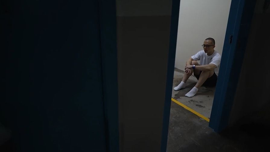 Matthew está cumprindo uma pena de 7 anos na Prisão de Changi, em Singapura, por tráfico de metanfetamina. • Tom Booth/CNN