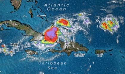 Furacão Oscar chega a Cuba com ventos de mais de 120 km/h