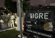 Polícia prende falsos policiais por sequestrar vítimas no Paraná
