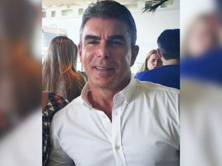 • Reprodução