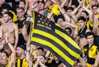 Preocupada com presos no Rio, organizada do Peñarol pede paz contra o Botafogo