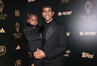 Bola de Ouro: Lamine Yamal é o mais jovem a vencer o Troféu Kopa