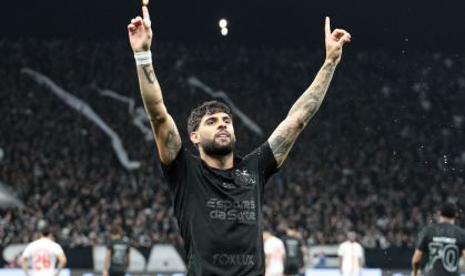 Corinthians tem contas bloqueadas e recebe processo milionário de empresário