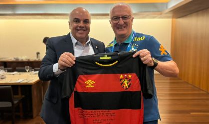 Yuri Romão com o técnico Dorival Jr