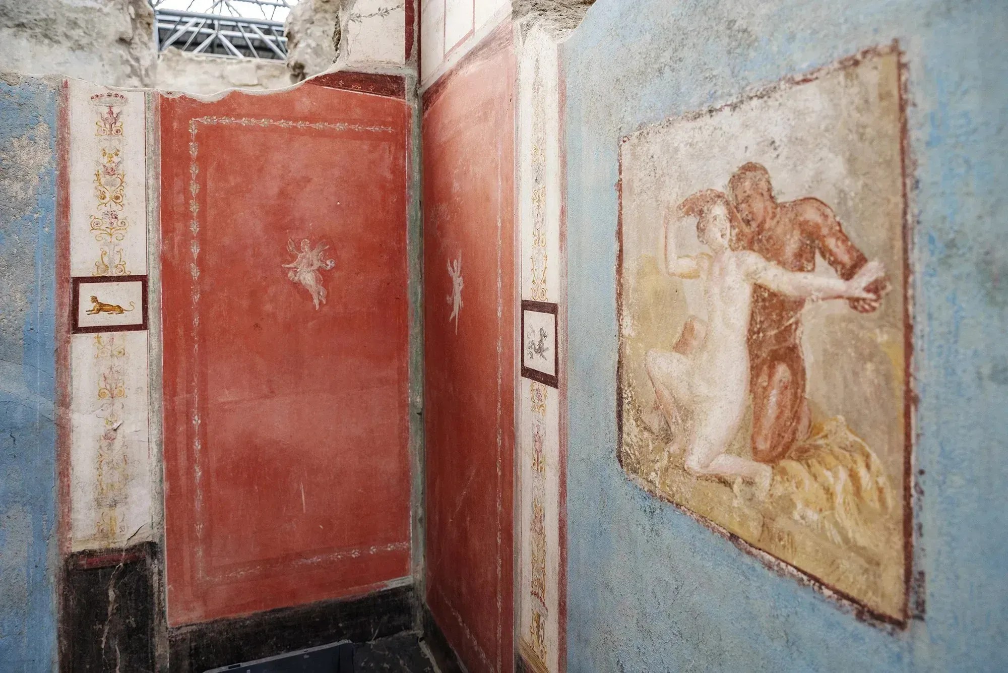 Casa com afrescos elaborados é encontrada em Pompeia, na Itália • Parque Arqueológico de Pompéia