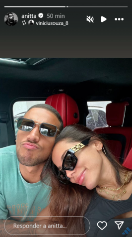 Anitta publica foto com Vinicius Souza • Instagram/ Anitta