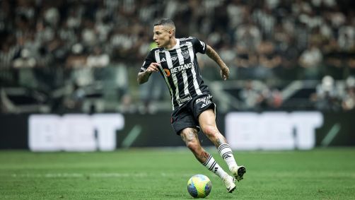 Arana foi relacionado para semifinal entre Galo e Vasco
