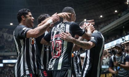 Atlético-MG vence Vasco no jogo de ida da Copa do Brasil
