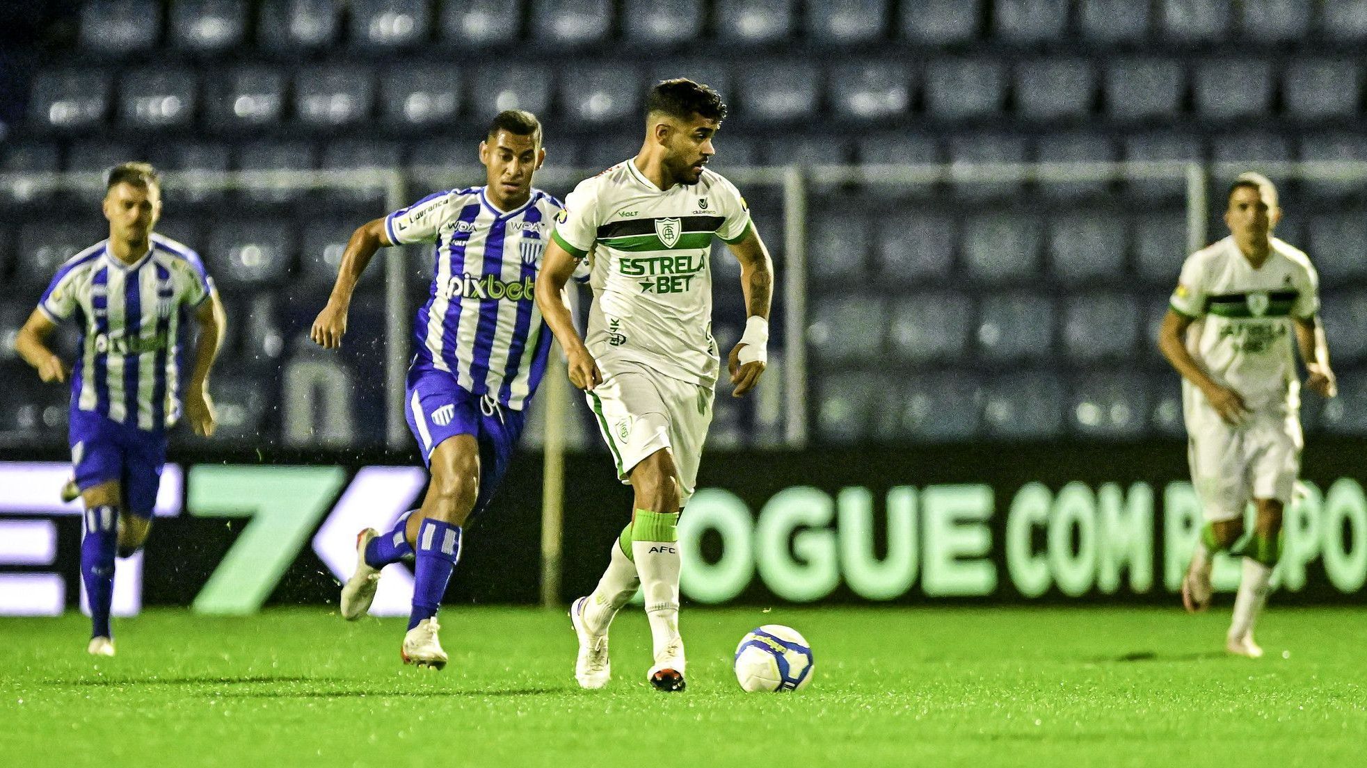 Avaí e América-MG ficaram no empate