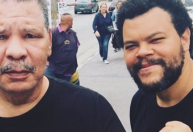 Babu Santana perdeu 30kg em 5 meses para viver Maguila no cinema: "Herói"
