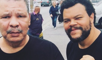Babu Santana perdeu 30kg em 5 meses para viver Maguila no cinema: "Herói"