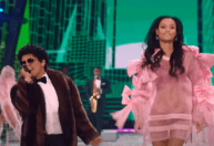 Relembre 5 apresentações marcantes do Victoria's Secret Fashion Show