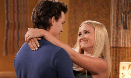 Cena de "Georgie & Mandy's First Marriage"