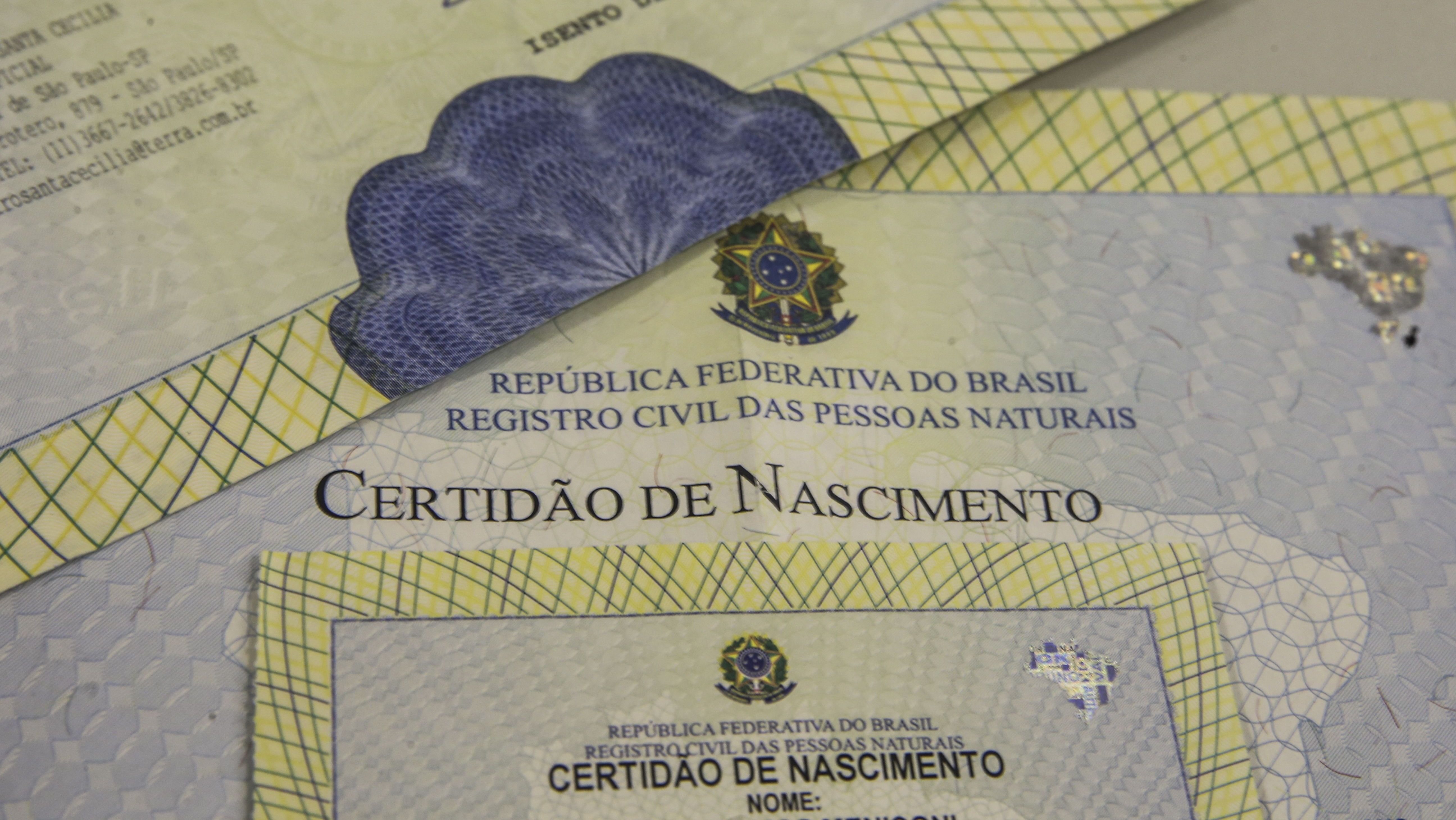Saiba como serão os novos modelos de certidões de nascimento, casamento ...