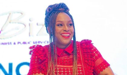 "Precisamos fazer os homens lerem mais", diz Chimamanda Adichie em Bienal