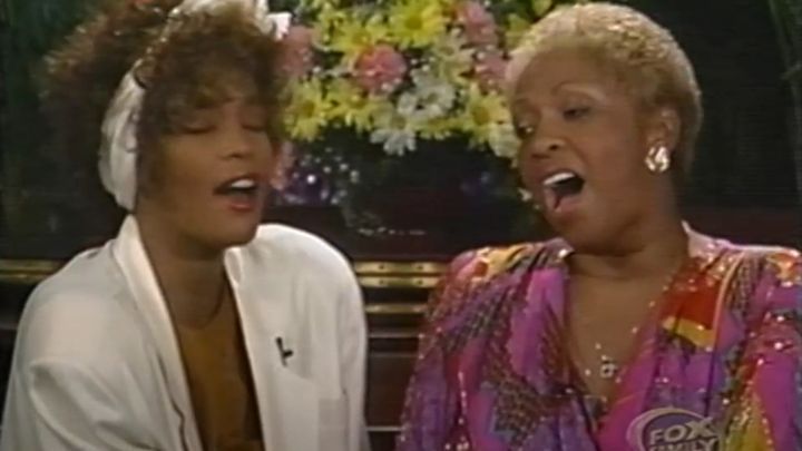 Cissy Houston e Whitney Houston • Reprodução