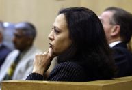 Adversários atacam histórico de Kamala Harris como promotora