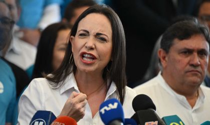 María Corina diz que “narcotráfico sustenta regime” de Nicolás Maduro