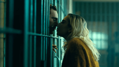 Joaquin Phoenix e Lady Gaga em "Coringa: Delírio a Dois"