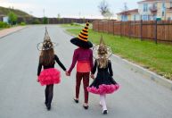 Análise: O impacto que fantasias sexuais no Halloween pode ter nas crianças