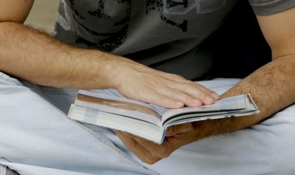 Veja os livros de ficção mais vendidos no Brasil em outubro de 2024