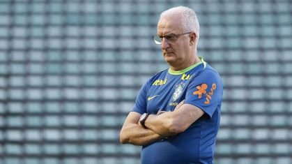 Dorival Júnior em treino pela Seleção Brasileira
