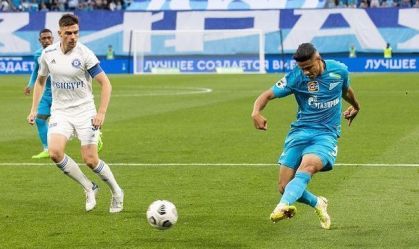 Douglas Santos - lateral