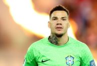 Falhou? Jornal espanhol critica Ederson em gol do Chile