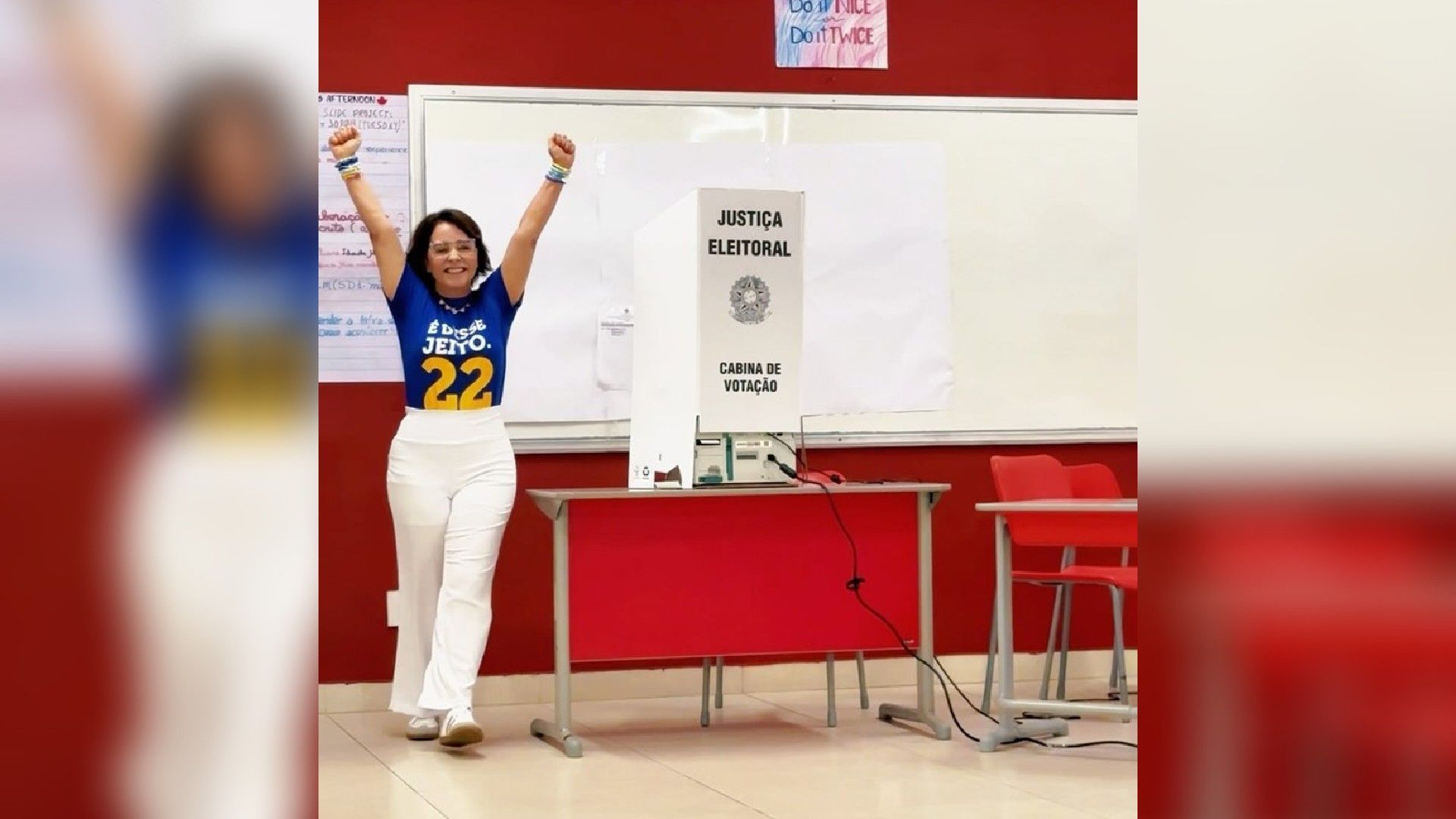 Candidata à Prefeitura de Aracaju, Emília Corrêa (PL), vota neste domingo (27). • Reprodução