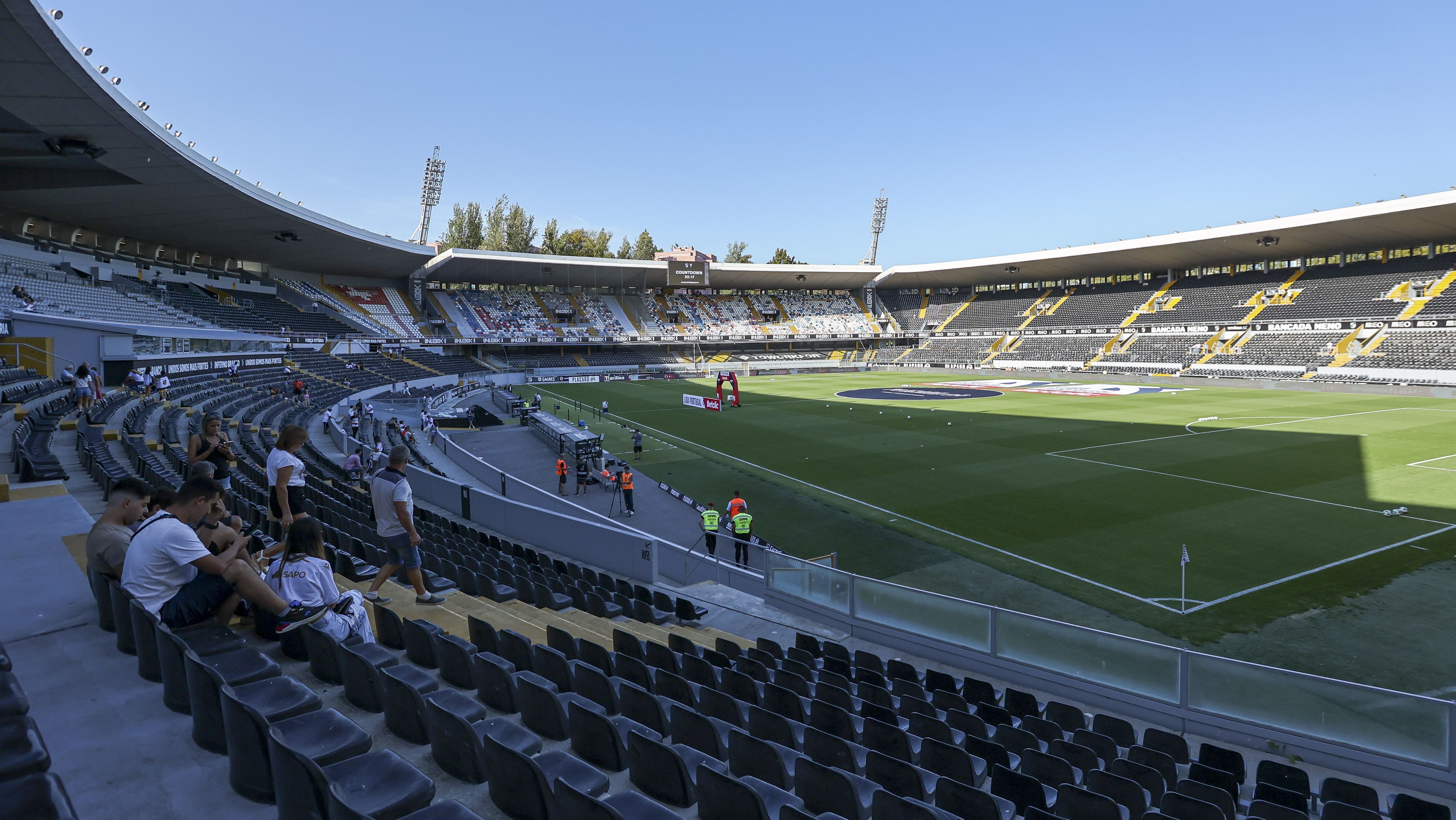 Estádio Dom Afonso Henriques, em Guimarães