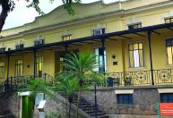 Paciente infectado com HIV após transplante é internado no RJ