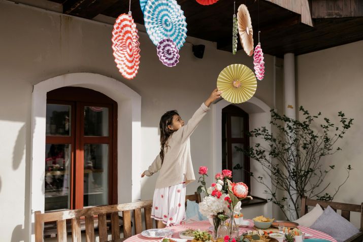 A decoração pode ser colaborativa com os filhos • Pexels