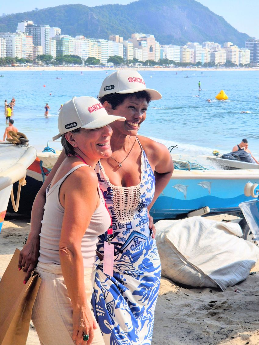 Gloria Pires e Isabel Fillardis na gravação do filme "Sexa" • Dan Delmiro/AgNews