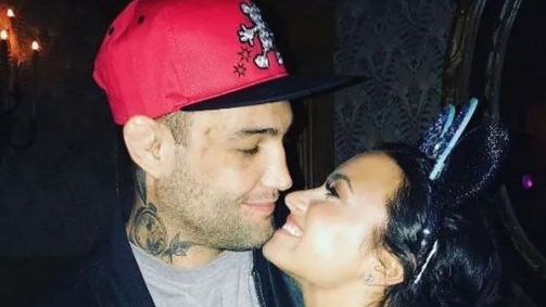 Guilherme Bomba com a cantora Demi Lovato